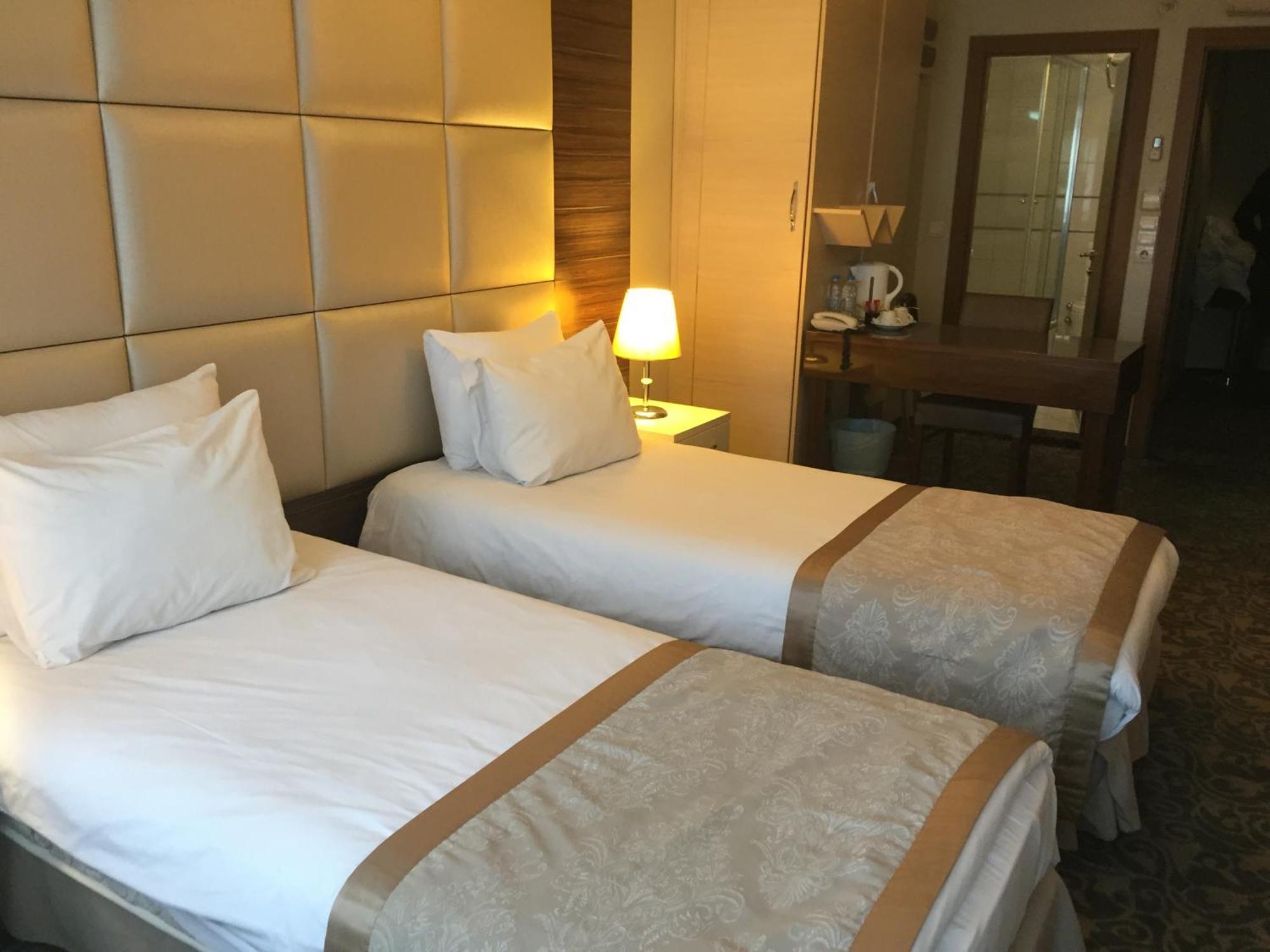 Derpa Suite Hotel Стамбул Экстерьер фото