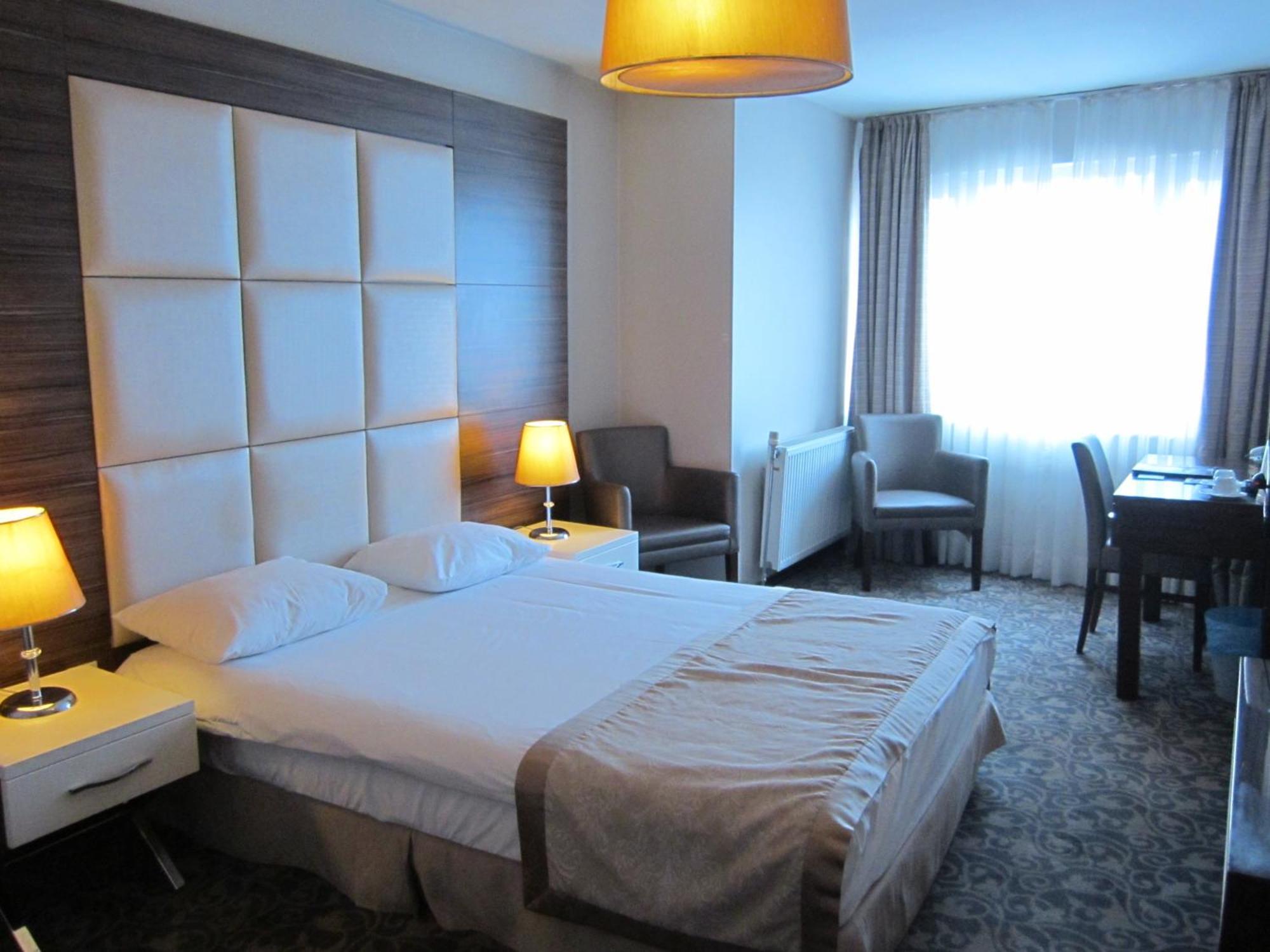 Derpa Suite Hotel Стамбул Экстерьер фото